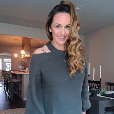 TiffanySa40992's profile picture. 