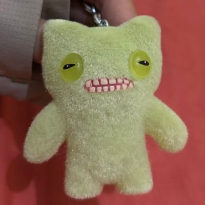 thymenrosemary's profile picture. 💫