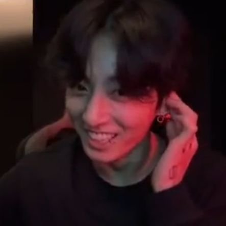 katariinag's profile picture. 𝔯𝔞𝔱𝔥𝔢𝔯 𝔟𝔢 𝔡𝔢𝔞𝔡 𝔱𝔥𝔞𝔫 𝔠𝔬𝔬𝔩

✨ 아포방포