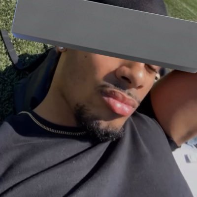 THEZONEEEEEE's profile picture. it’s alright Birdie