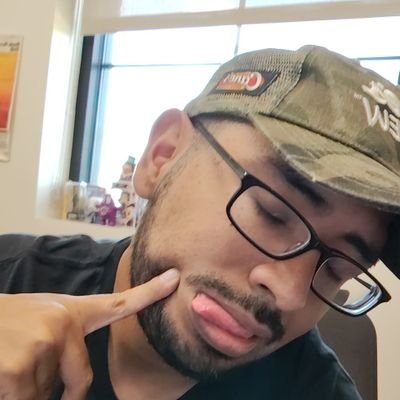 SomewhatDead4U's profile picture. He/Him|