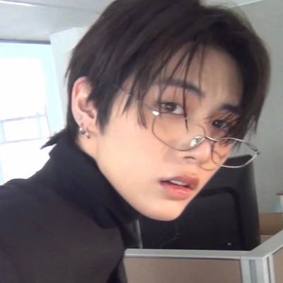 kookherondale's profile picture. 23, she/her | spreading misinformation on the internet
