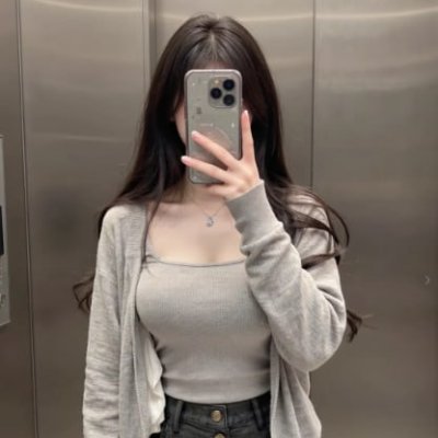 JoseRiv58494367's profile picture. Chasing growth, one goal at a time! My goal is financial freedom and traveling the world, and I trade digital currency in my spare time.