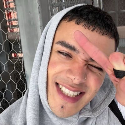 clairedfwld's profile picture. leon, it’s over. just let me go