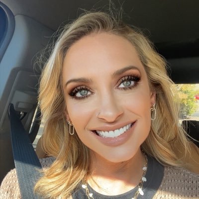CaseyLee0088's profile picture. 