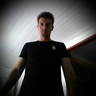 douglas_foz's profile picture. 