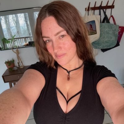 ericabrown5020's profile picture. A Christian girl with good heart  I trust god