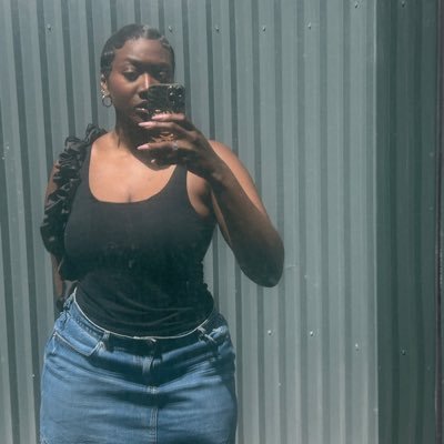 Kellymvge's profile picture. https://t.co/653WeBOIXR