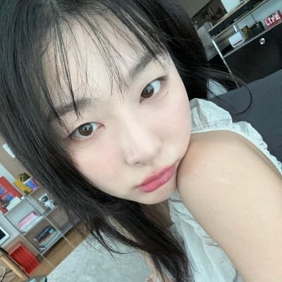 GrunkleSooooong's profile picture. 👑Reveluv👑 : Seulgi 💛🐻