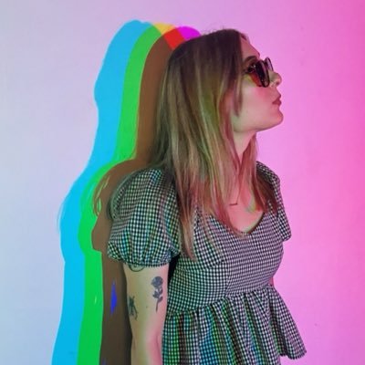 sweethoneyrose_'s profile picture. not affiliated with Pretty Little Liars or the awful spinoff