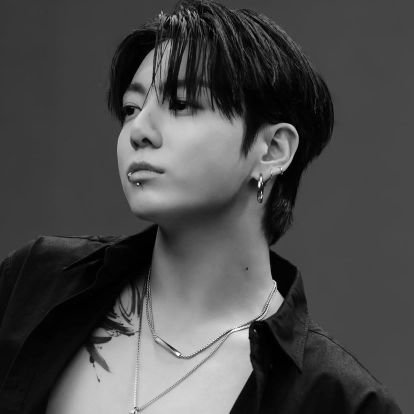 hayan_saek's profile picture. BTS and more 🎶 || she/her ♀️ || 30+ thus older than most of you 😉 || random stuff