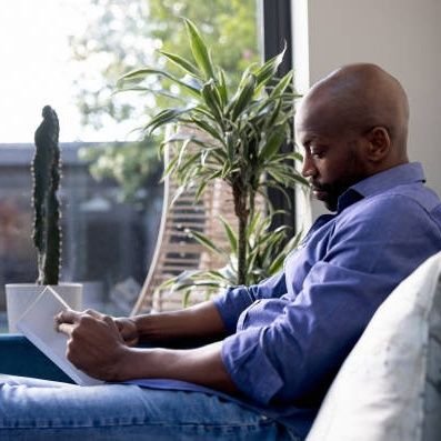 Yenuwu590677's profile picture. 