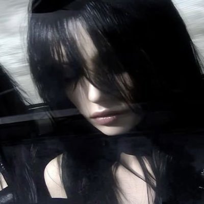 1Lmukv's profile picture. always end up in my thoughts