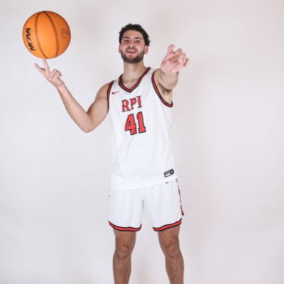 Andrew15231122's profile picture. RPI Basketball Player || 2027 || || 6’7 PF ||