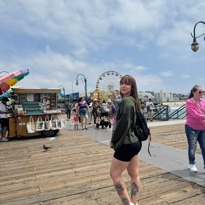 Linda_Rose2443's profile picture. 