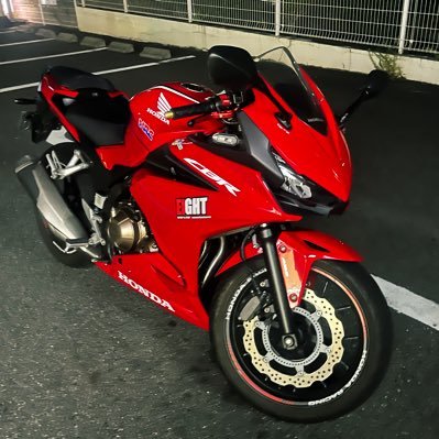 motochika358's profile picture. 毎晩いるBAR🥃→@barbar1996516/本アカ→@tubaki20010358