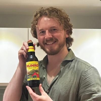 crunro's profile picture. Politics man for the UK's biggest newspaper, @MetroUK. Hairy face of Alright, Gov? Tiktok and newsletter.
Get in touch: Craig.Munro@metro.co.uk He/him 🦏