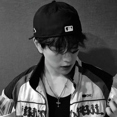 mnstrcsIl's profile picture. ⟶ you can STAY, yeah ♥︎ • skz and foolish pilled