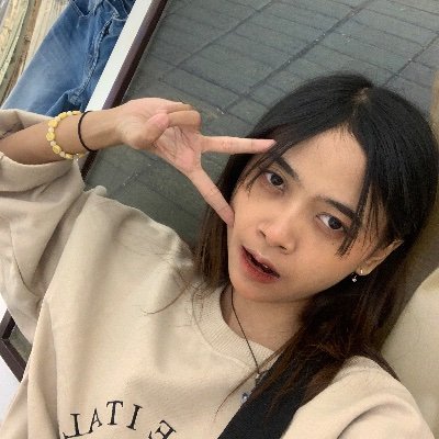 cherriesboyd's profile picture. pencari matahari.