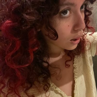 jesuislamouche's profile picture. 🌼🌸🌸🌼🌼🌸🌸🌼 dans ma tête c’est insane, tu pt un câble si jte montre les insides