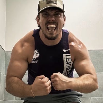 merrick_magee's profile picture. Moving with motivation ⚡️ Lifting 💪 Iowa, 🌽