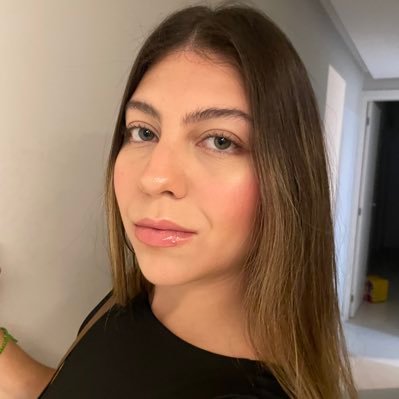 manuelaree_'s profile picture. 