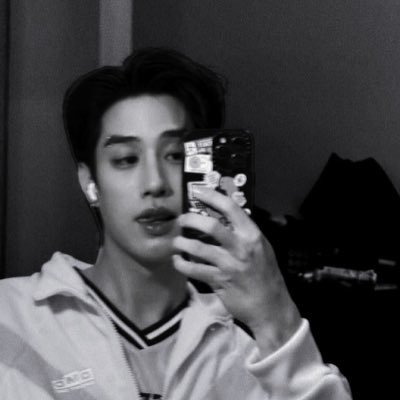 sando1x's profile picture. ; พิเศษมากขึ้นในทุกทุกวันเลยครับ