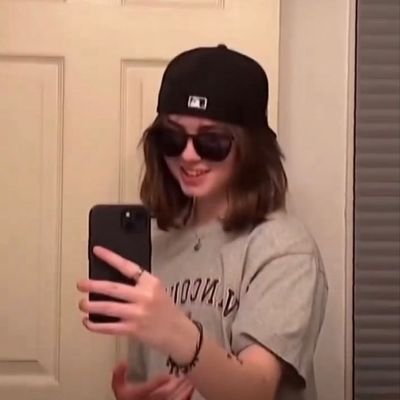 0xMadisonnn9's profile picture. I hate ppl