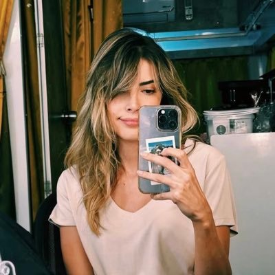 hopesayss_'s profile picture. esme çavuş koruma hattıdır, buyrun. | uyarı: çok konuşuyorum!!