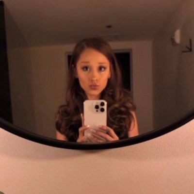 StereoCarton's profile picture. M | fruity ! | too many interests (and fandoms | dni if weird | number 1 lorde stan and big star stan. little kim got my sandwhich