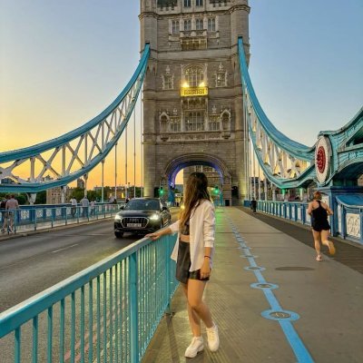 AbuHazz54615979's profile picture. I live in UK