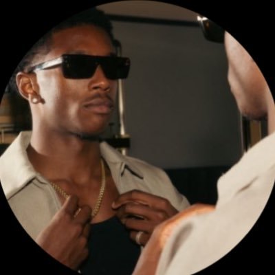 nuclearflamix's profile picture. 𝙒𝙚 𝙖𝙡𝙡 𝙬𝙖𝙣𝙩 𝙩𝙤 𝙨𝙡𝙪𝙜 𝗕𝗮𝘁𝗺𝗮𝗻 𝗲𝘃𝗲𝗿𝘆 𝗼𝗻𝗰𝗲 𝗶𝗻 𝗮𝘄𝗵𝗶𝗹𝗲, 𝗯𝘂𝘁 𝘆𝗼𝘂 𝗰𝗮𝗻'𝘁 𝗷𝘂𝘀𝘁 𝐝𝐨 𝐢𝐭.