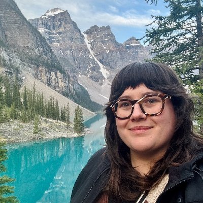 ellyvwhite's profile picture. Social Media and Digital Engagement Manager @lborouniversity 💜 // Head of Communications volunteer @EngRugbyUnis 🏉 // Views my own //