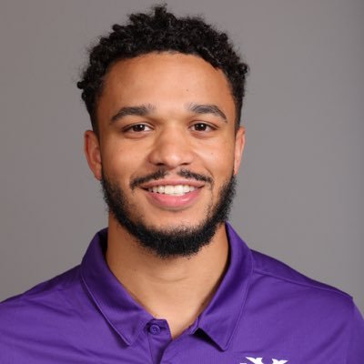 coachandersonaa's profile picture. Assistant Coach @nyumenshoops