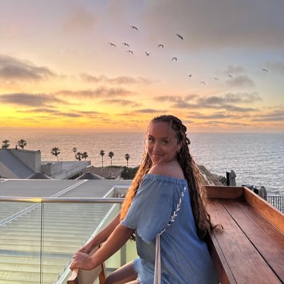 Raegan_Taylor5's profile picture. Q͢u͢a͢l͢i͢t͢y͢ . * . Life is quite literally what you make it, so ℚ𝕦𝕒𝕟𝕥𝕚𝕥𝕪 . * .  why not make it beautiful