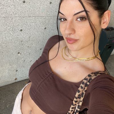 cristianacunhaa's profile picture. 