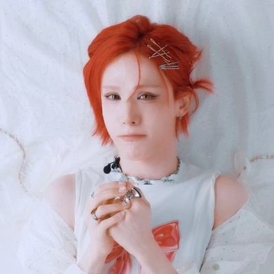 MishelleSummer's profile picture. Books, k-pop, gaming, linguistics |
26 | she/her | queer on main