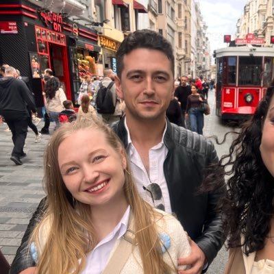 lemonandaisy_'s profile picture. 