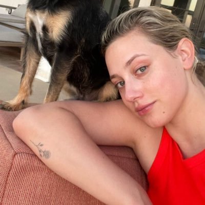 sarahdick47's profile picture. honest ❤️