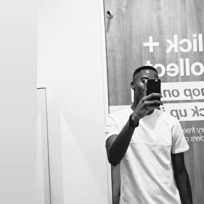 TabzlightsOut's profile picture. Hoops x vibes.