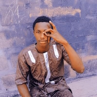 ClaudioMon99403's profile picture. 