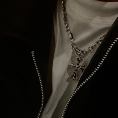 xvKyuu's profile picture. 