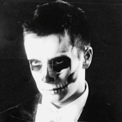 crowdedplacee's profile picture. ✧˖°. ⋆｡˚ ‘i’d quite like to go home now’･:*˚:✧｡