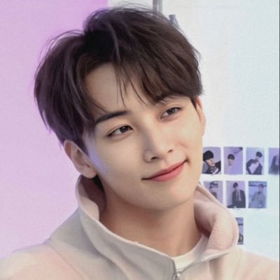 vanillanini_'s profile picture. exo & seventeen ✨