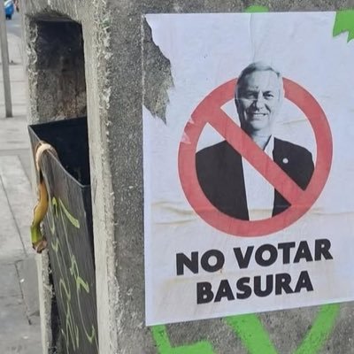 jorgeps710's profile picture. amante del futbol (colocolino de ❤️), de la musica (buena), del 🌊, la 🍻, santiaguino, donante y ando en 🏍, a los politicos 🖕🏻# Piñera ql ....VAR=🍄