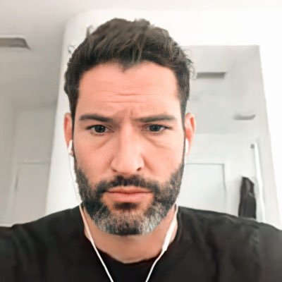 tommellisss's profile picture. dad, actor and other fun things like that