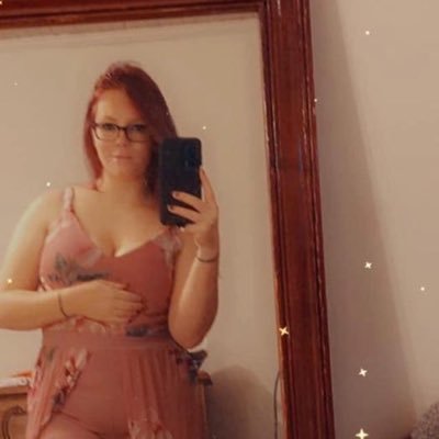 Ashelysmit26954's profile picture. Always remember to smile each day-it's one of the most important things you can do.😶‍🌫️🙂‍↔️
Stay positive😽💜
Rev:34:50