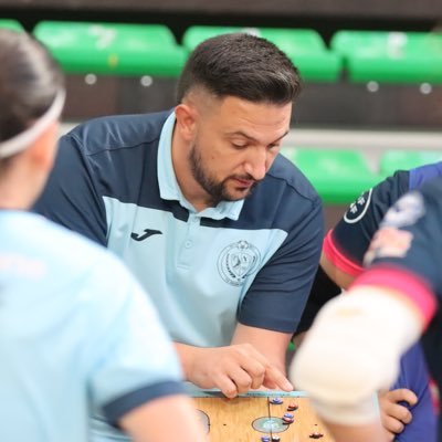 davidmarquezp's profile picture. 🔜⚽️ Coach Futsal Nivel 3 @cdcsanjosefs, 2ª Femenina. Licencia UEFA FUTSAL B.
