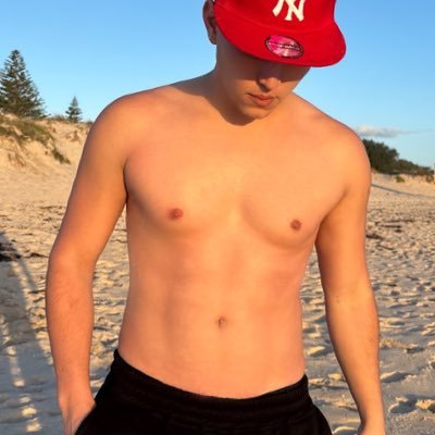 dylantorres234's profile picture. 