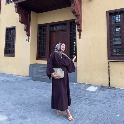 nancy1267898's profile picture. don't trust me I smile even when I'm in pain😒